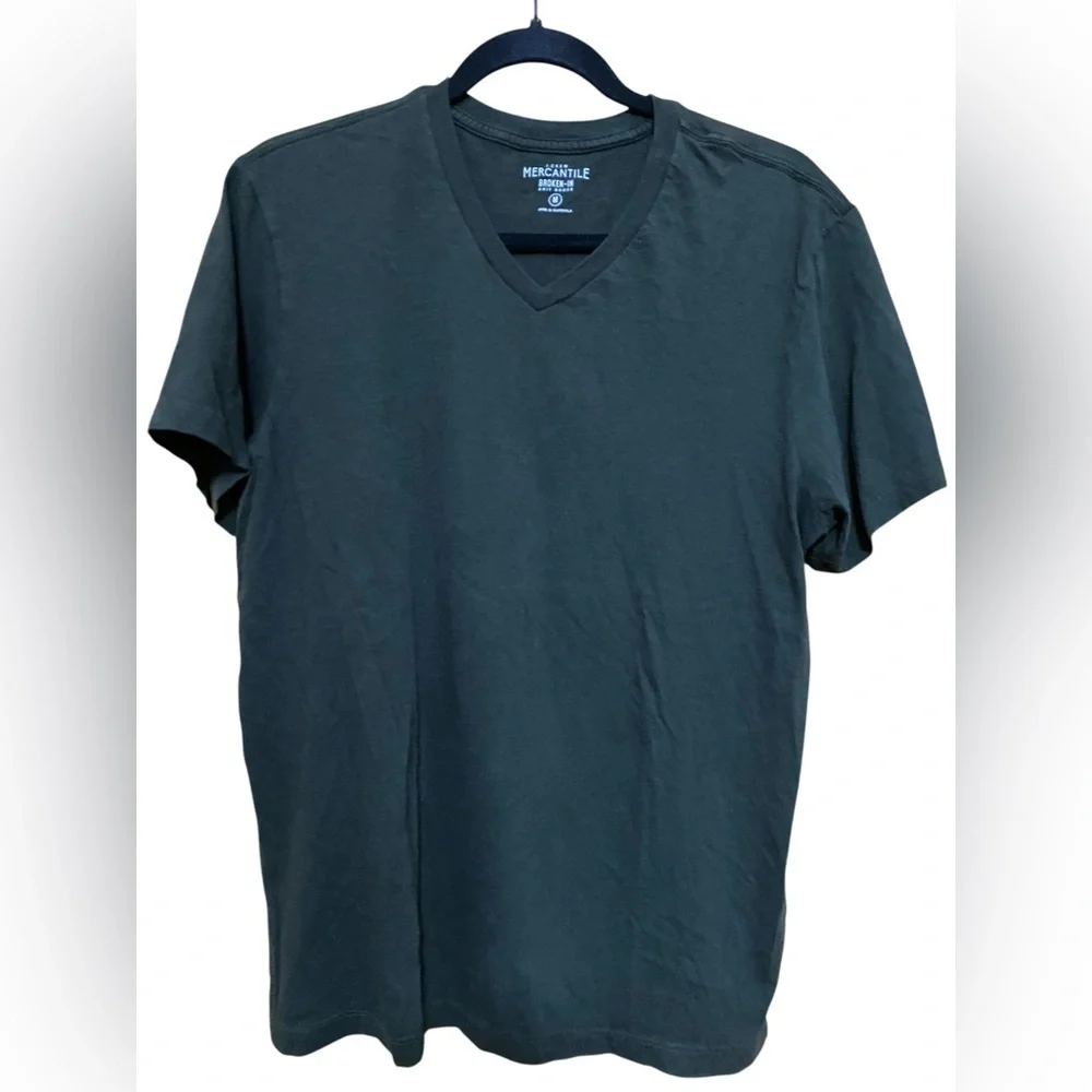 J. Crew Mercantile Broken-in Short Sleeve Dark Green V-Neck T-Shirt Size Medium.